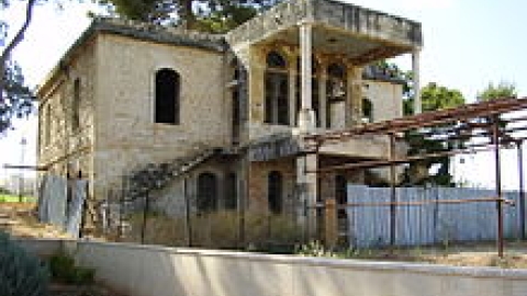 220px-PikiWiki_Israel_3911_nabulsi_house-kfar_yona.jpg